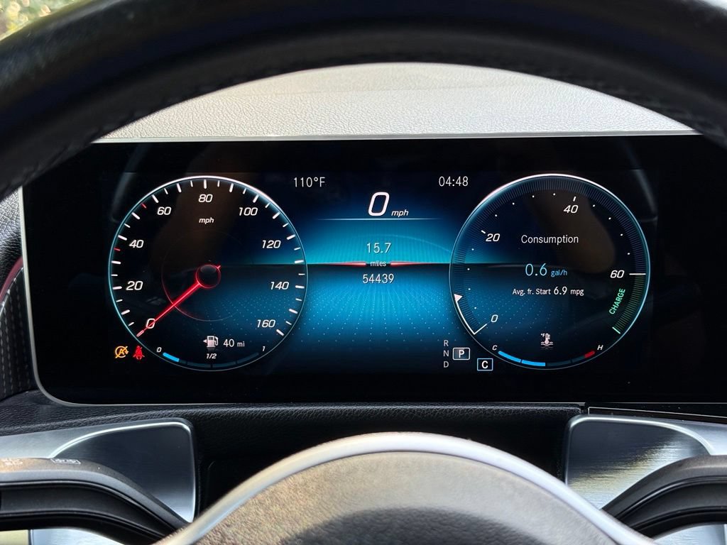 Used 2021 Mercedes-Benz GLB 250 w/ Premium Package image 9