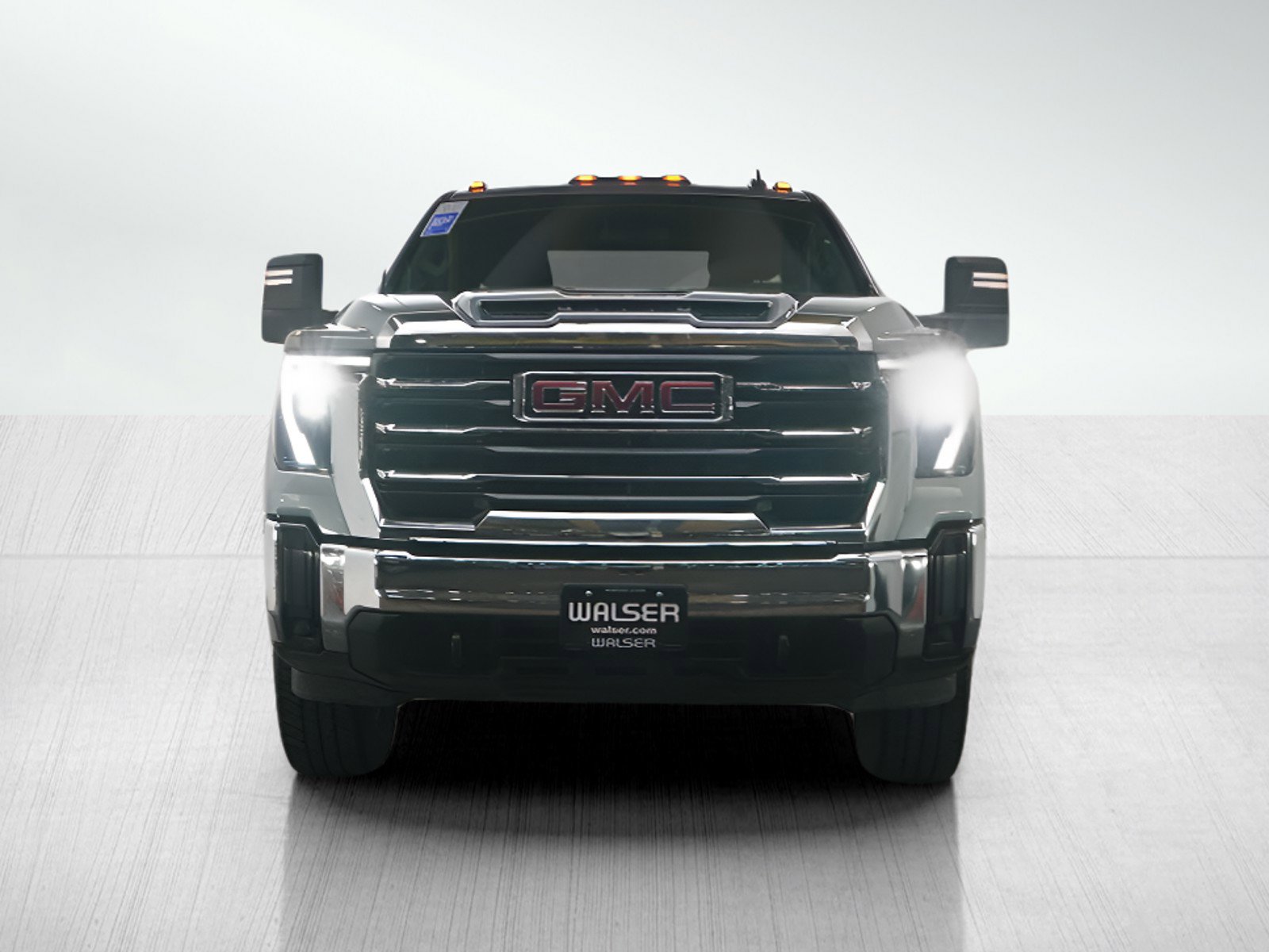 Used 2024 GMC Sierra 2500 SLE w/ SLE Convenience Package image 8