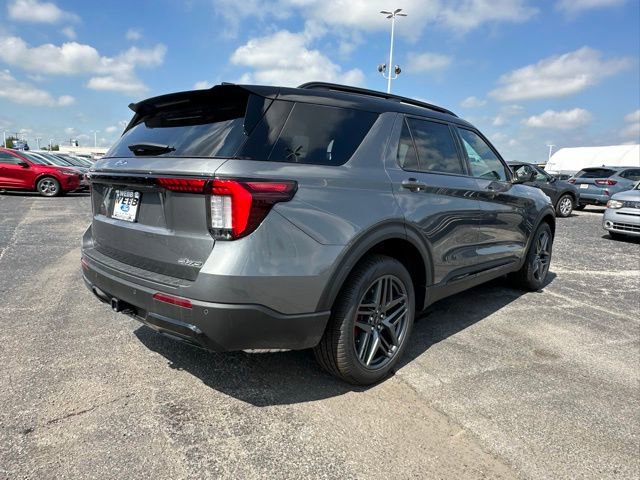 New 2025 Ford Explorer ST-Line w/ Premium Package image 9