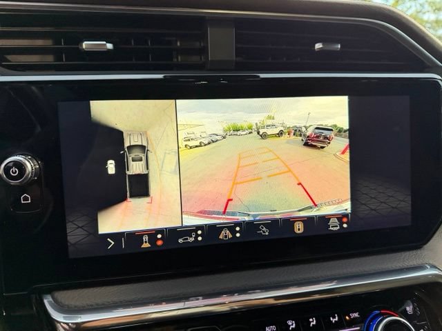 Used 2024 GMC Sierra 3500 Denali AWD/4WD image 28