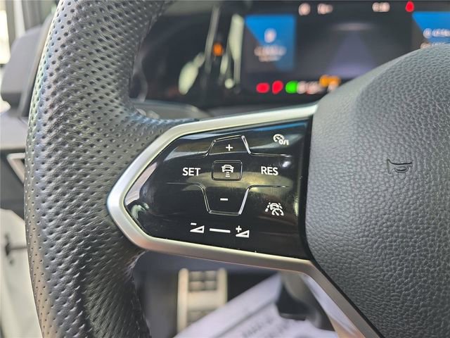 Used 2022 Volkswagen GTI SE w/ SE Leather Package FWD image 23