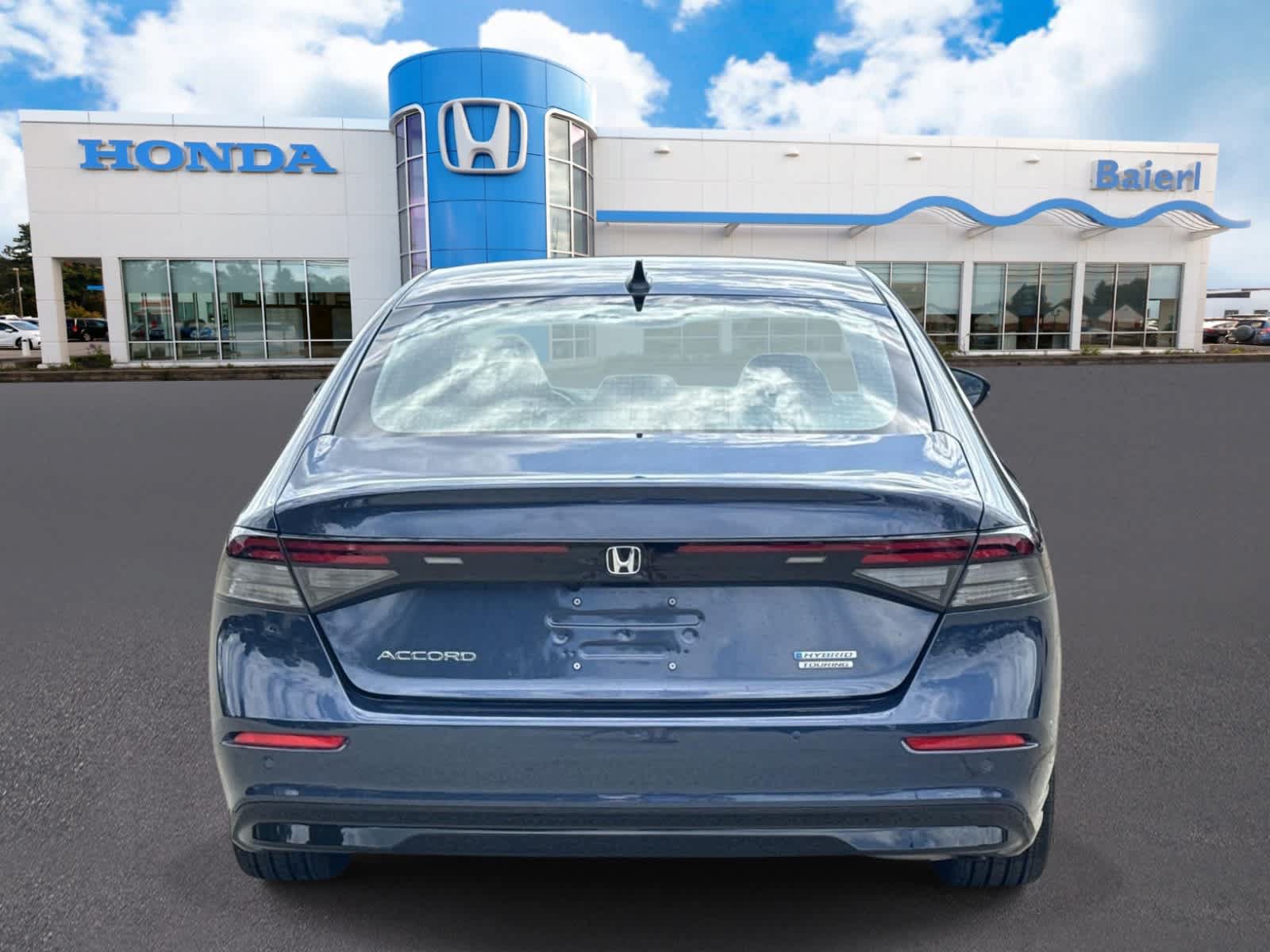 Used 2026 Honda Accord Touring image 4