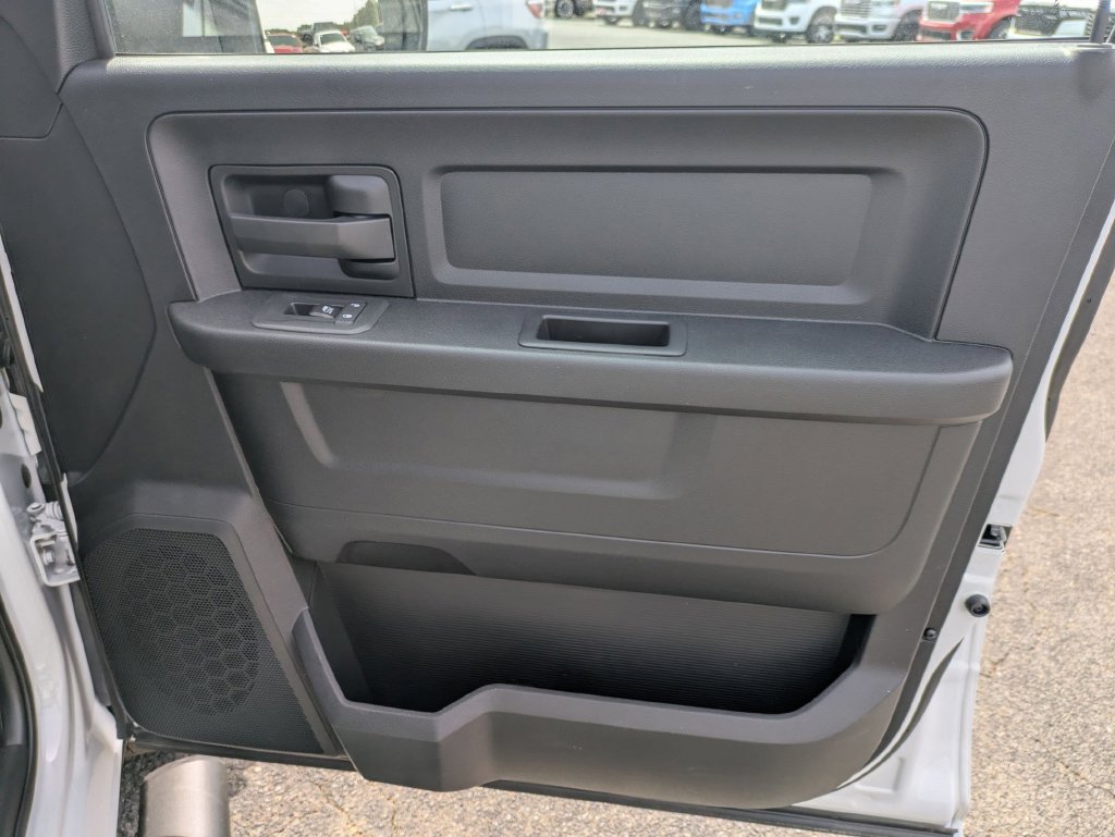 New 2026 RAM 3500 Tradesman RWD image 32