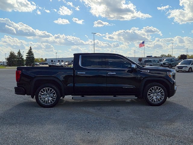 Used 2019 GMC Sierra 1500 Denali w/ Denali Ultimate Package AWD/4WD image 4