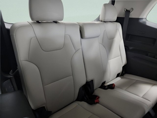 Used 2021 Kia Telluride S image 21