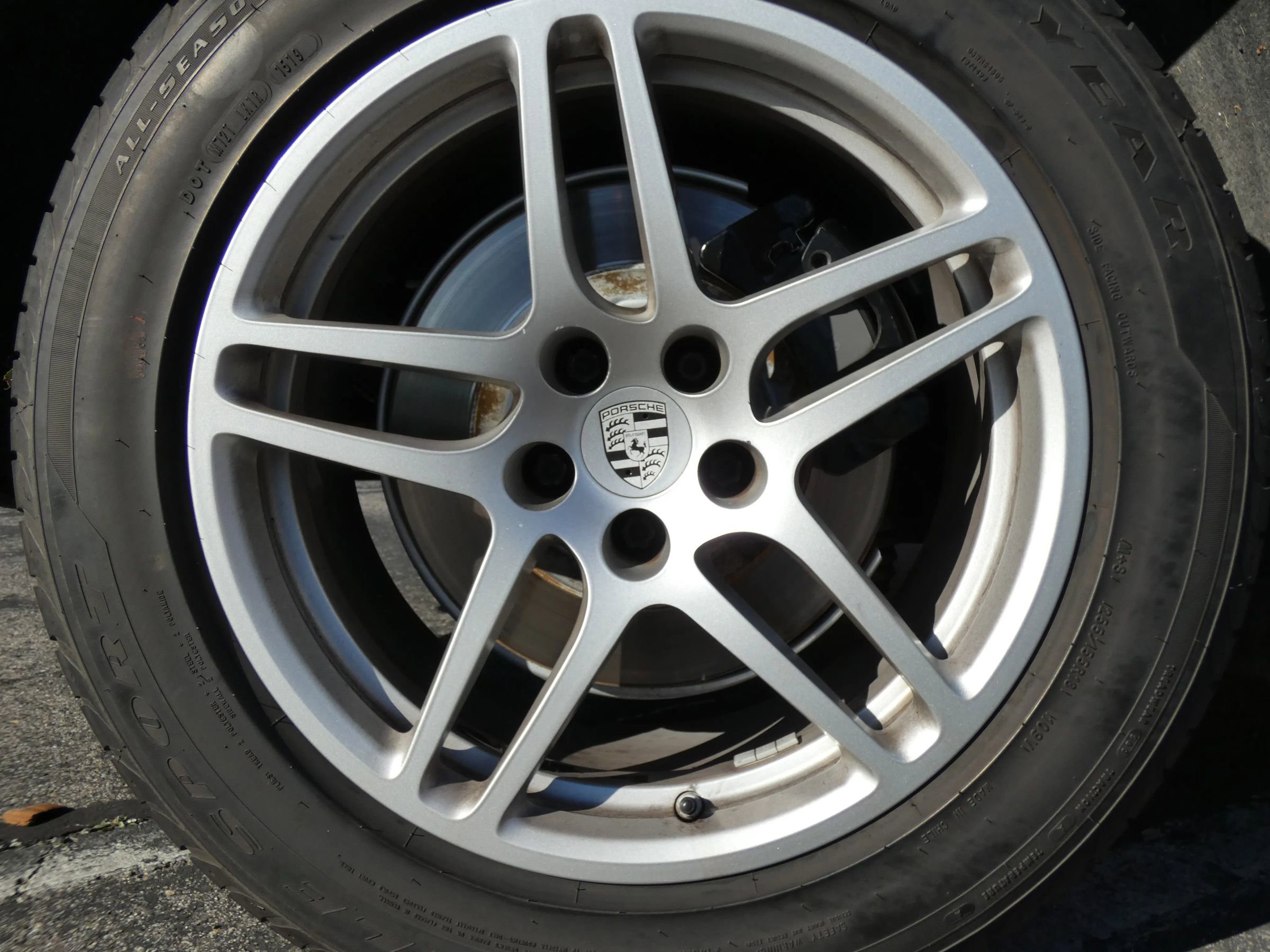 Used 2019 Porsche Macan image 19