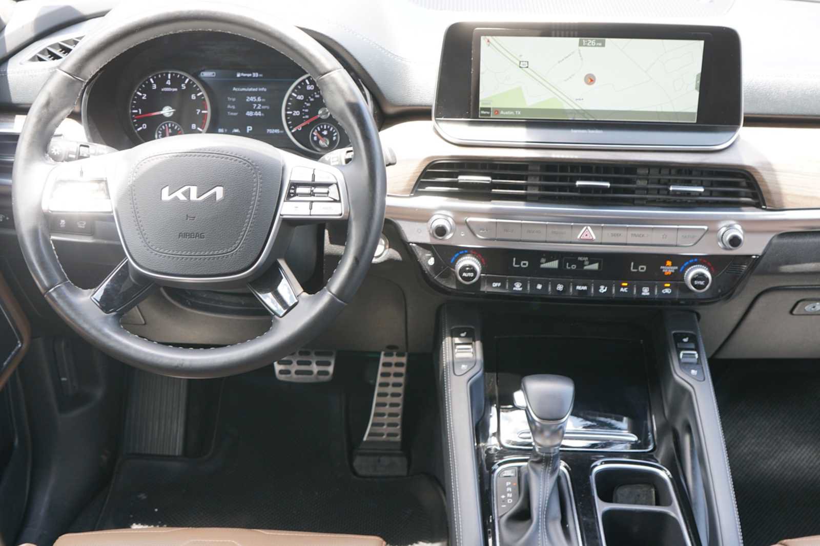 Certified 2022 Kia Telluride SX w/ SX Prestige Package AWD/4WD image 24