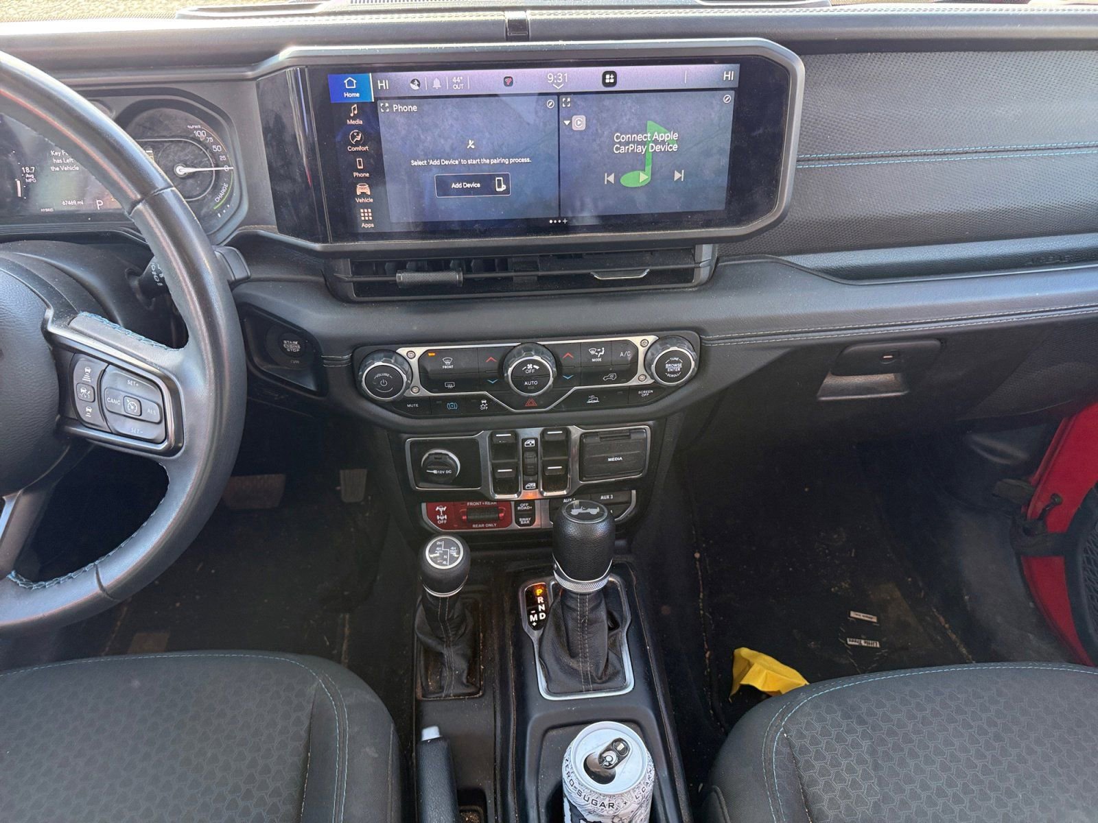 Used 2024 Jeep Wrangler Unlimited Rubicon 4xe image 11