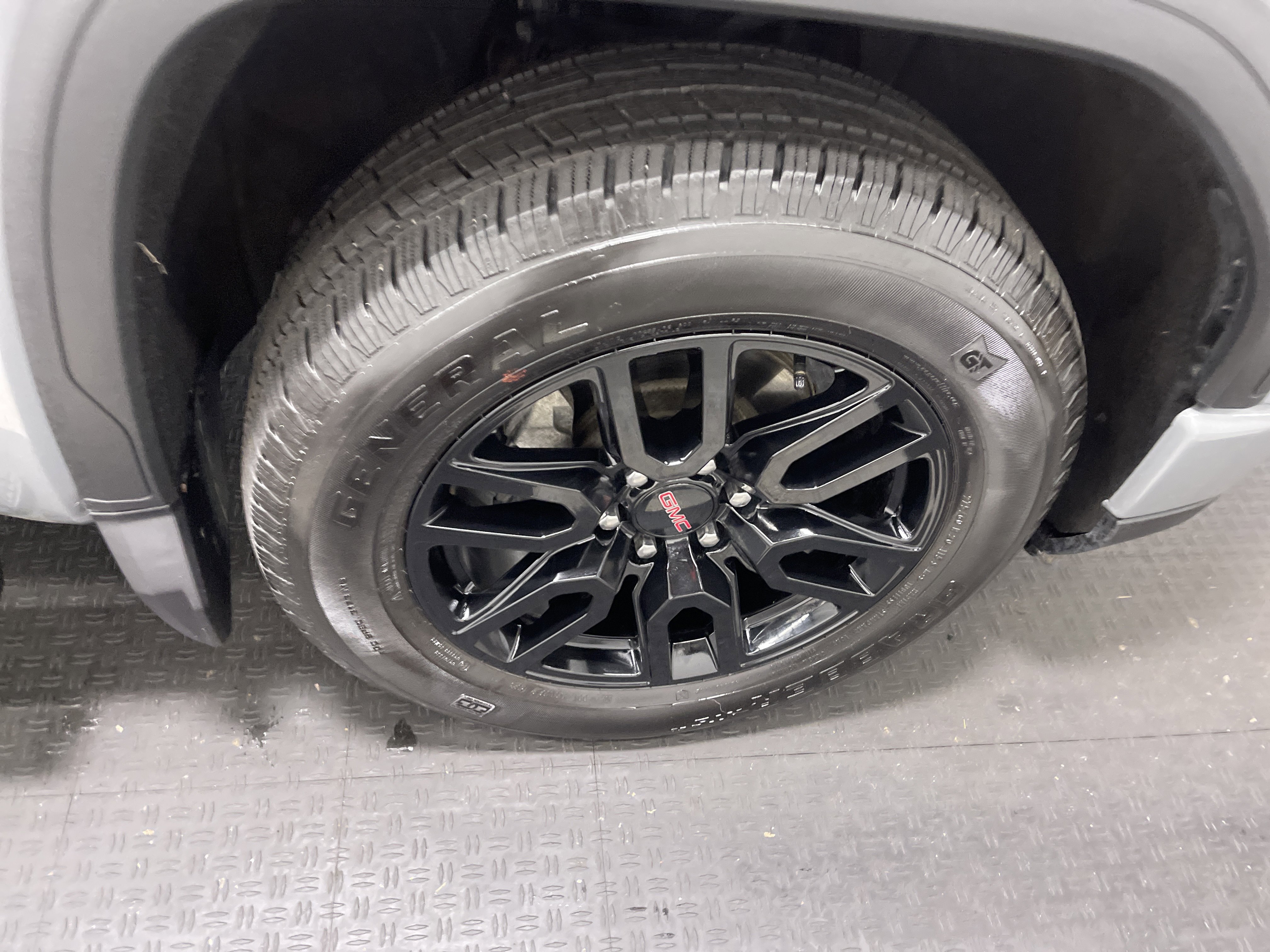 Used 2024 GMC Sierra 1500 Pro w/ Graphite Edition image 22