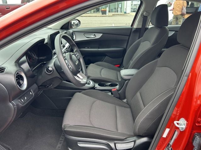 Used 2023 Kia Forte LXS w/ LXS Technology Package FWD image 14