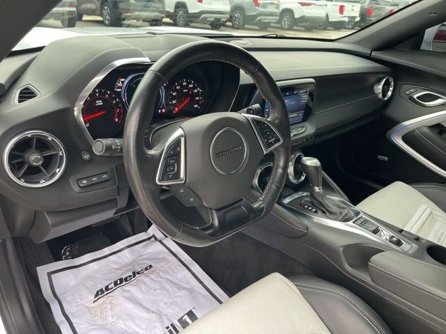 Used 2021 Chevrolet Camaro LT w/ RS Package image 14