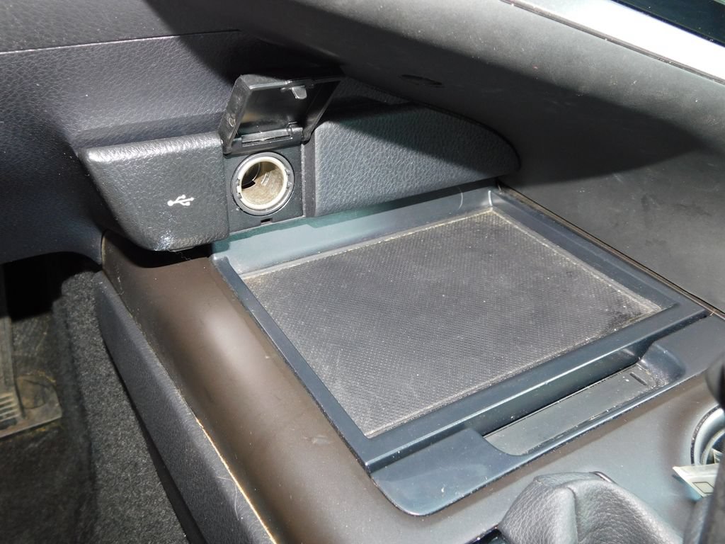 Used 2023 Toyota Camry SE FWD image 31