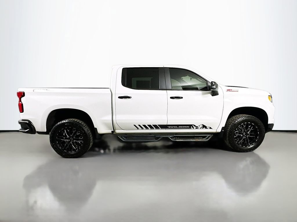 Used 2022 Chevrolet Silverado 1500 LT Trail Boss w/ Protection Package image 7