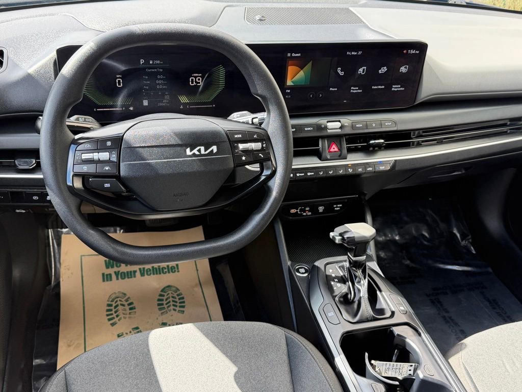 Used 2025 Kia K4 LXS FWD image 17