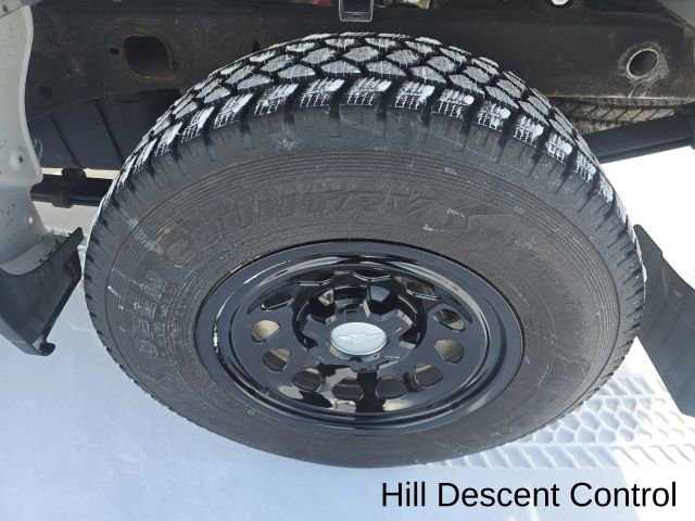 Used 2024 Chevrolet Silverado 1500 W/T w/ Z71 Off-Road Package image 37