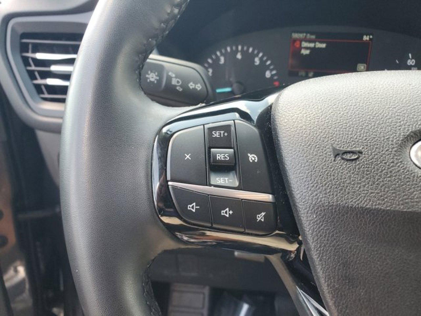 Certified 2022 Ford Escape SEL image 18