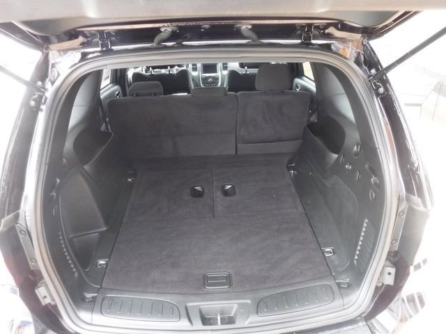 Certified 2018 Dodge Durango SXT w/ Trailer Tow Group IV image 36