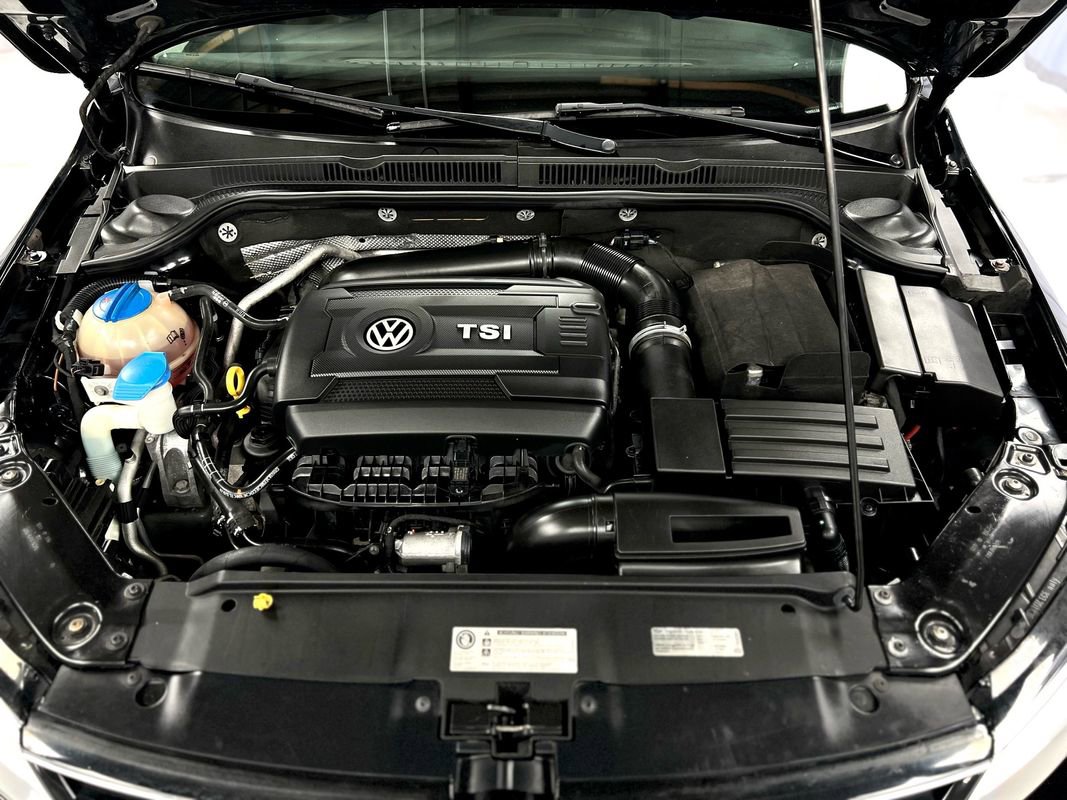 Used 2015 Volkswagen Jetta SE image 39