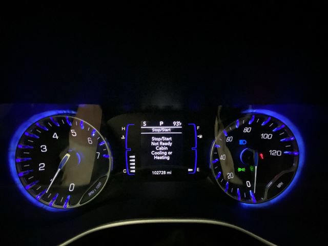 Used 2021 Chrysler Voyager LX w/ Cold Weather Group FWD image 15