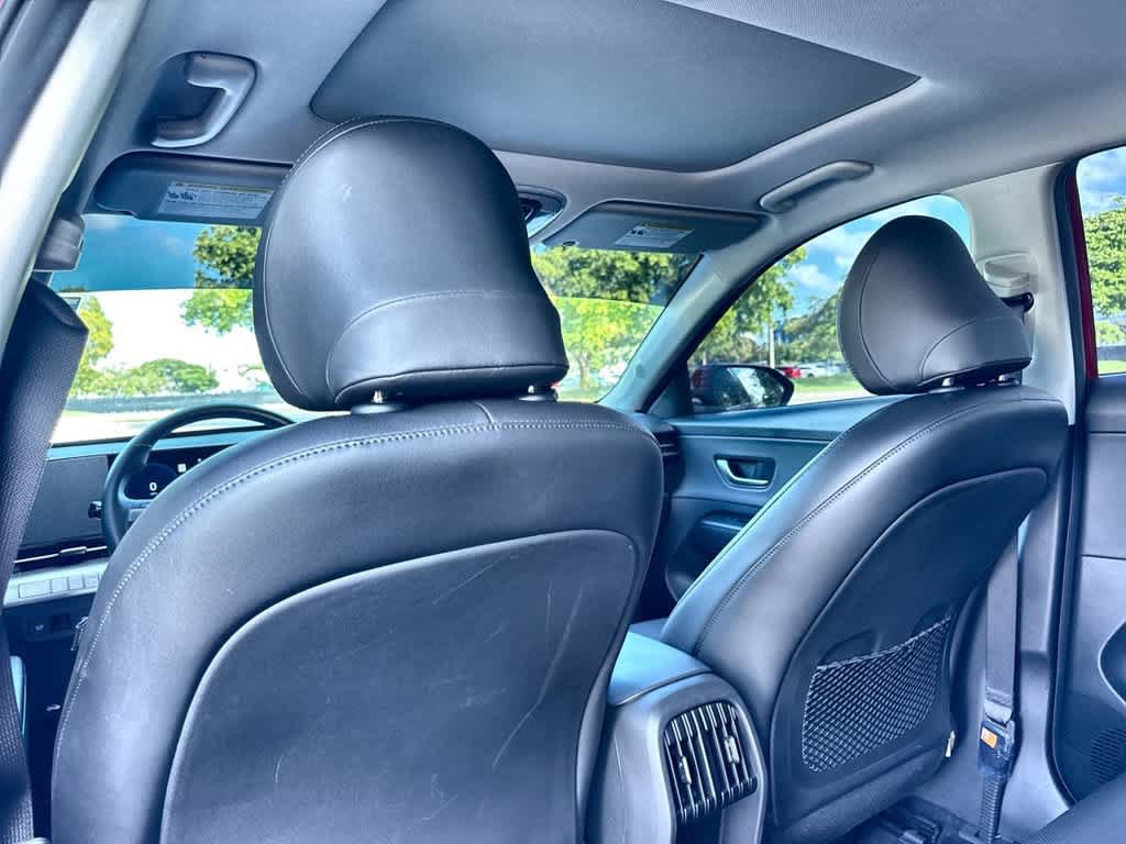 Used 2024 Hyundai Kona Limited FWD image 23
