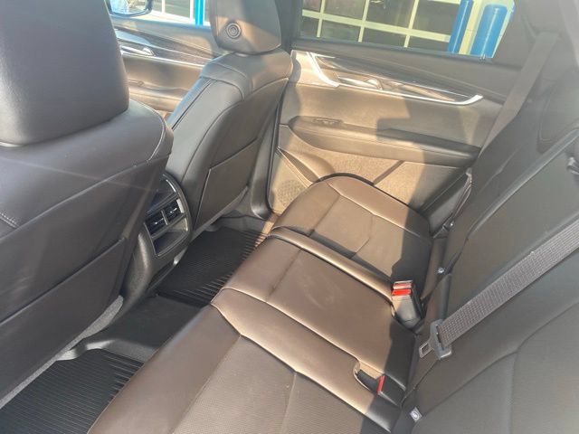 Used 2023 Cadillac XT5 Premium Luxury w/ LPO, Floor Liner Package AWD/4WD image 37