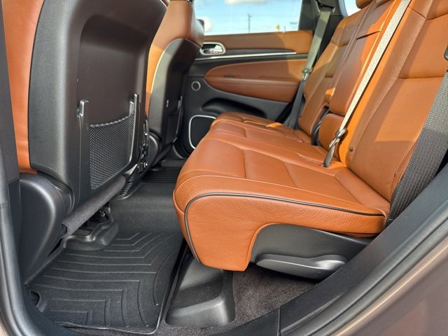 Used 2018 Jeep Grand Cherokee Summit w/ Platinum Series Group image 14