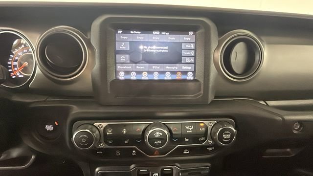 Used 2022 Jeep Wrangler Unlimited Sport AWD/4WD image 24