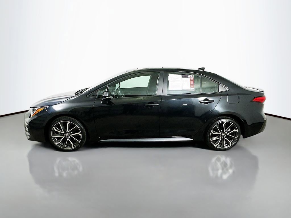 Used 2022 Toyota Corolla XSE image 5