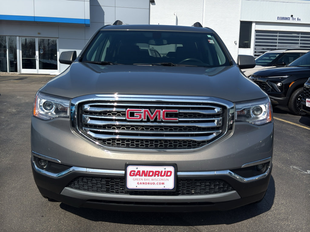 Used 2019 GMC Acadia SLE image 3