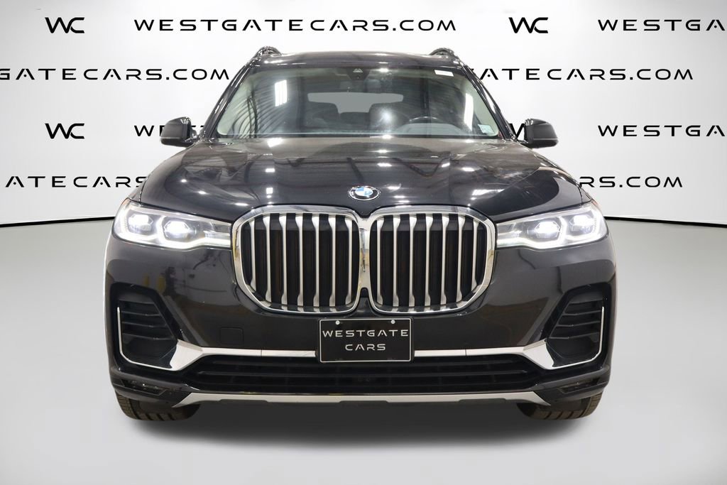 Used 2022 BMW X7 xDrive40i w/ Cold Weather Package image 4