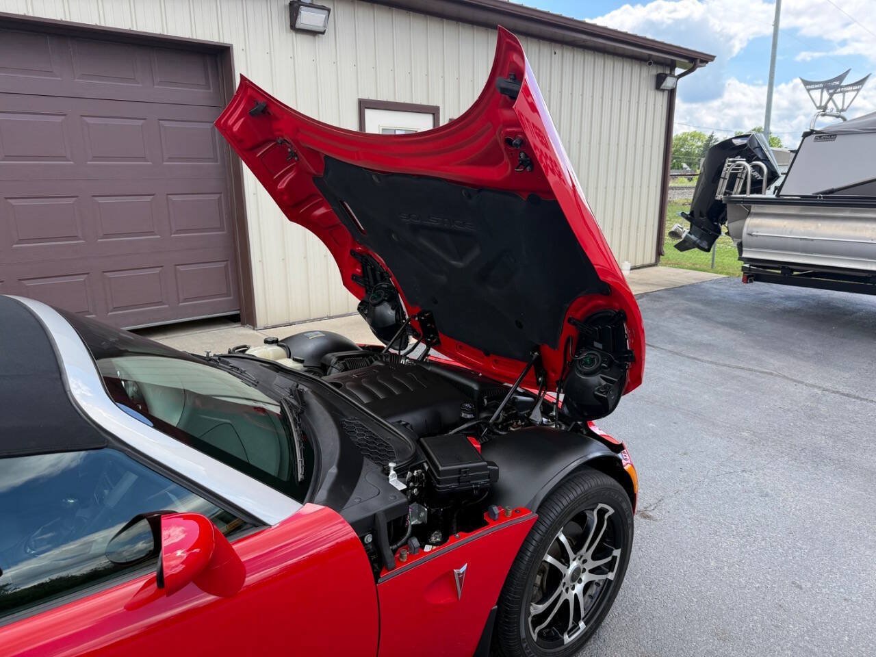 Used 2006 Pontiac Solstice Convertible w/ Premium Package RWD image 17