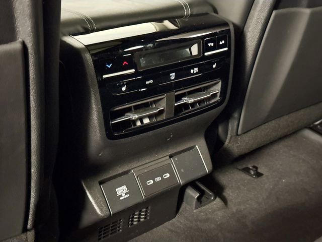 Used 2025 Acura MDX w/ Advance Package image 41