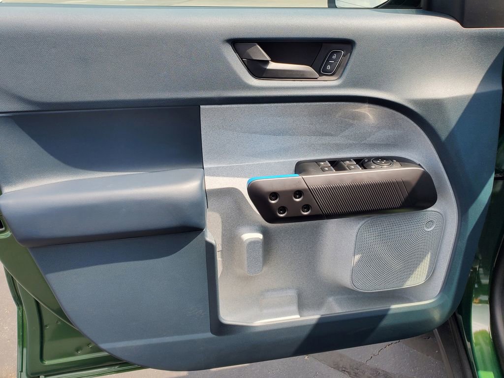 New 2025 Ford Maverick XLT w/ XLT Luxury Package image 22