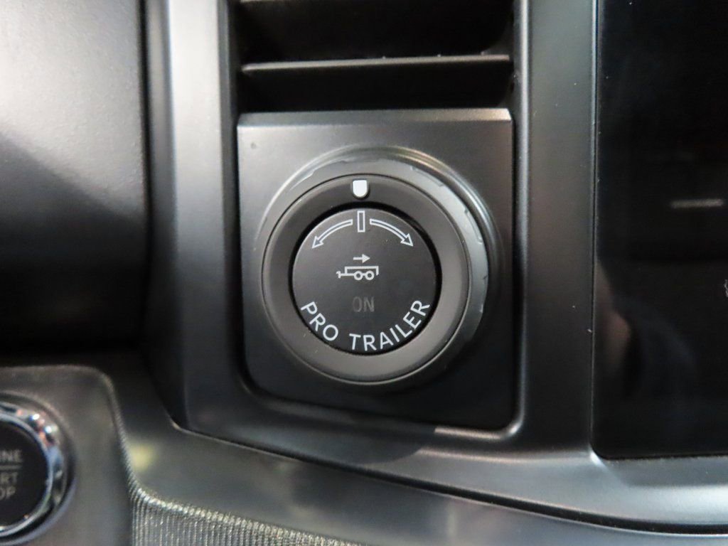 Used 2025 Ford F250 Platinum AWD/4WD image 69