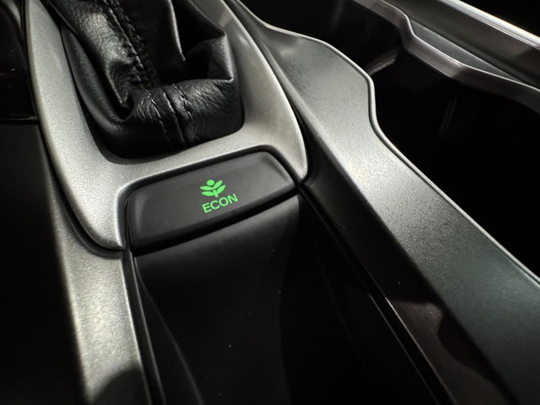 Used 2018 Honda Accord LX image 20