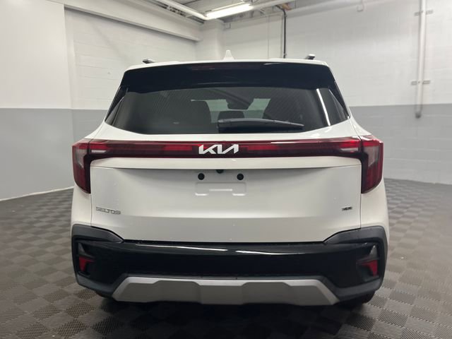 Certified 2024 Kia Seltos S image 6
