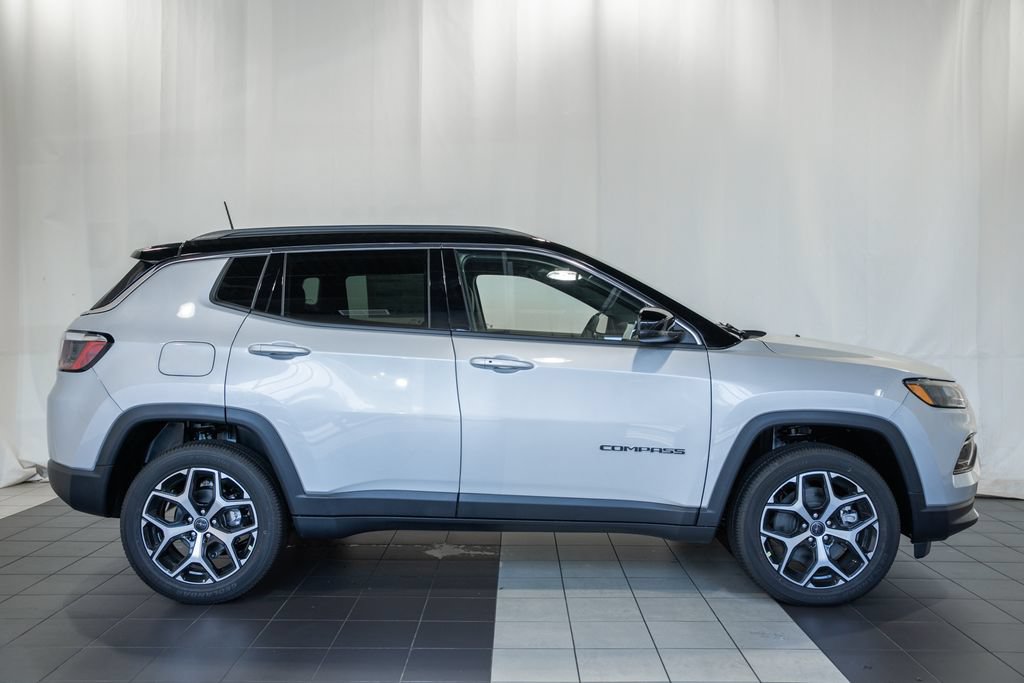 New 2026 Jeep Compass Limited w/ Sun, Sound & Navigation Group AWD/4WD image 3