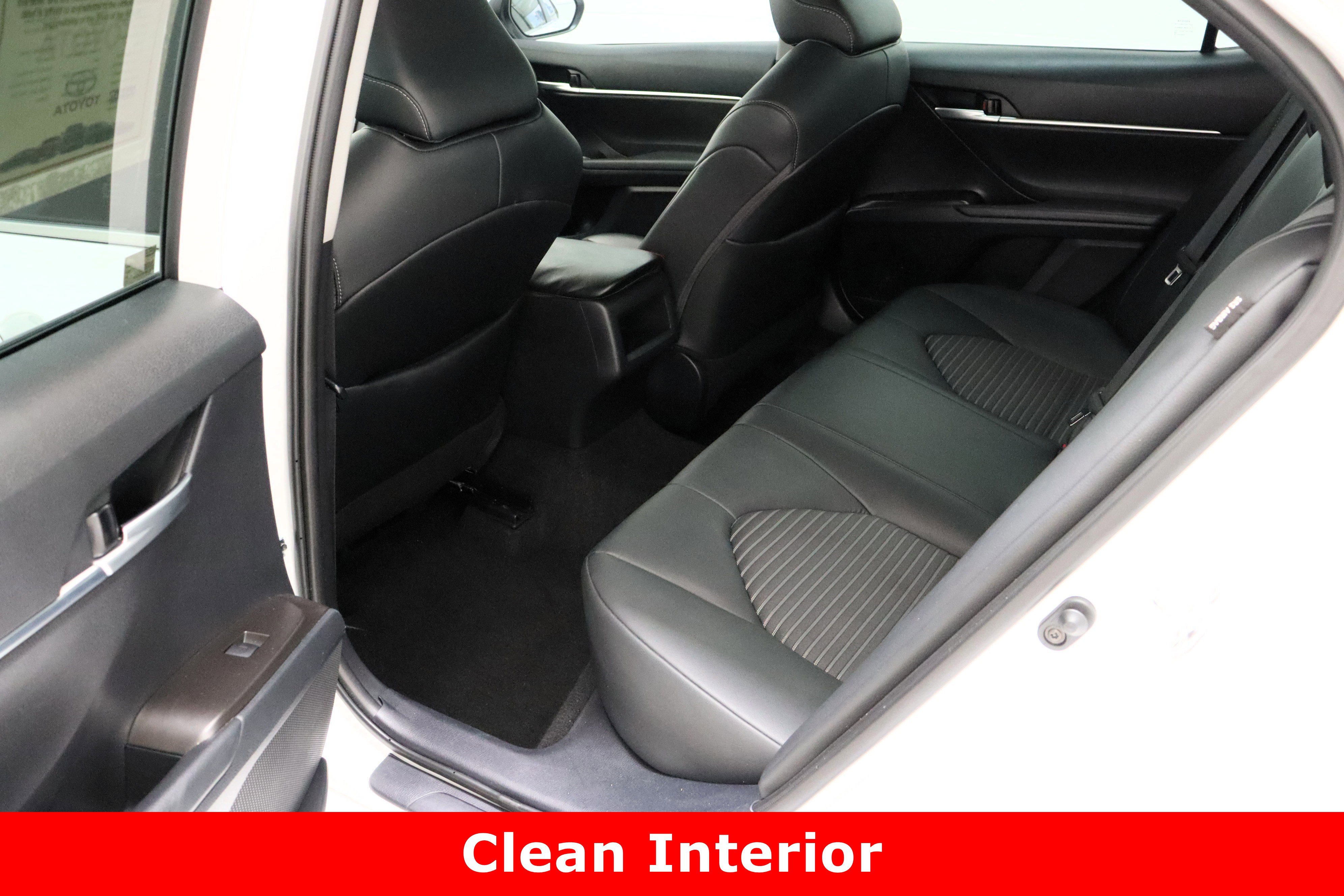 Used 2024 Toyota Camry SE image 25