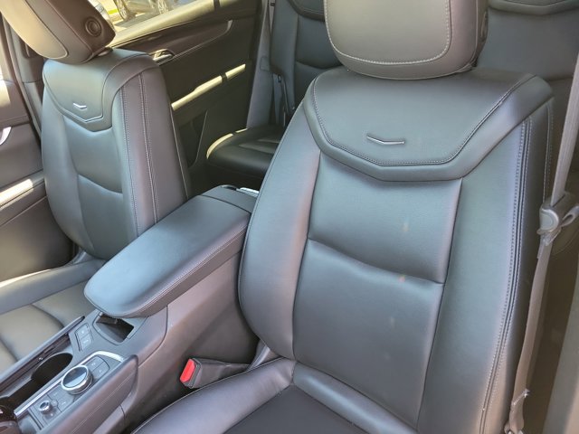 Used 2023 Cadillac XT6 Luxury FWD image 8