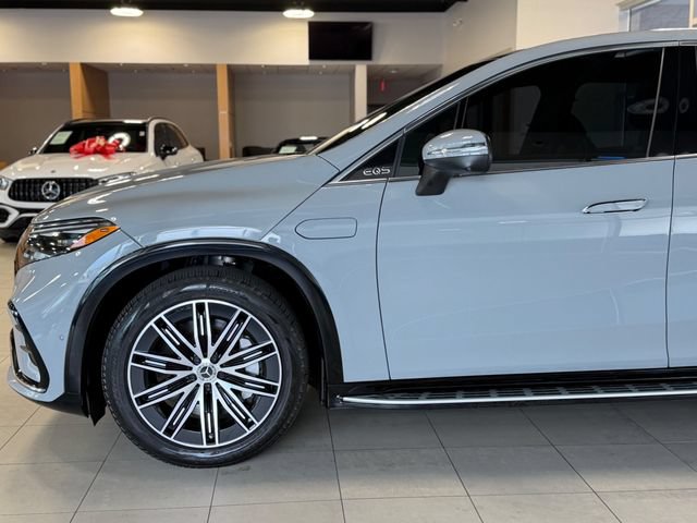 Used 2023 Mercedes-Benz EQS 580 4MATIC SUV image 8