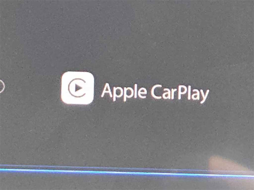 Used 2020 Volkswagen Tiguan SE image 3