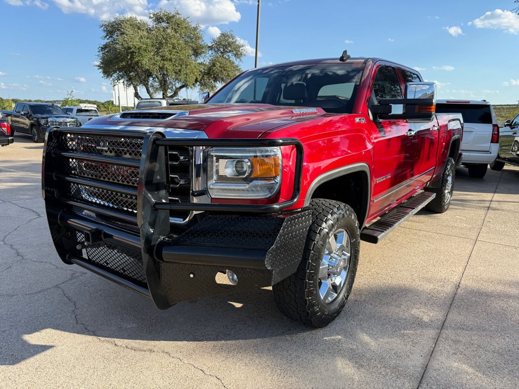 Used 2019 GMC Sierra 2500 SLT w/ Duramax Plus Package AWD/4WD image 3