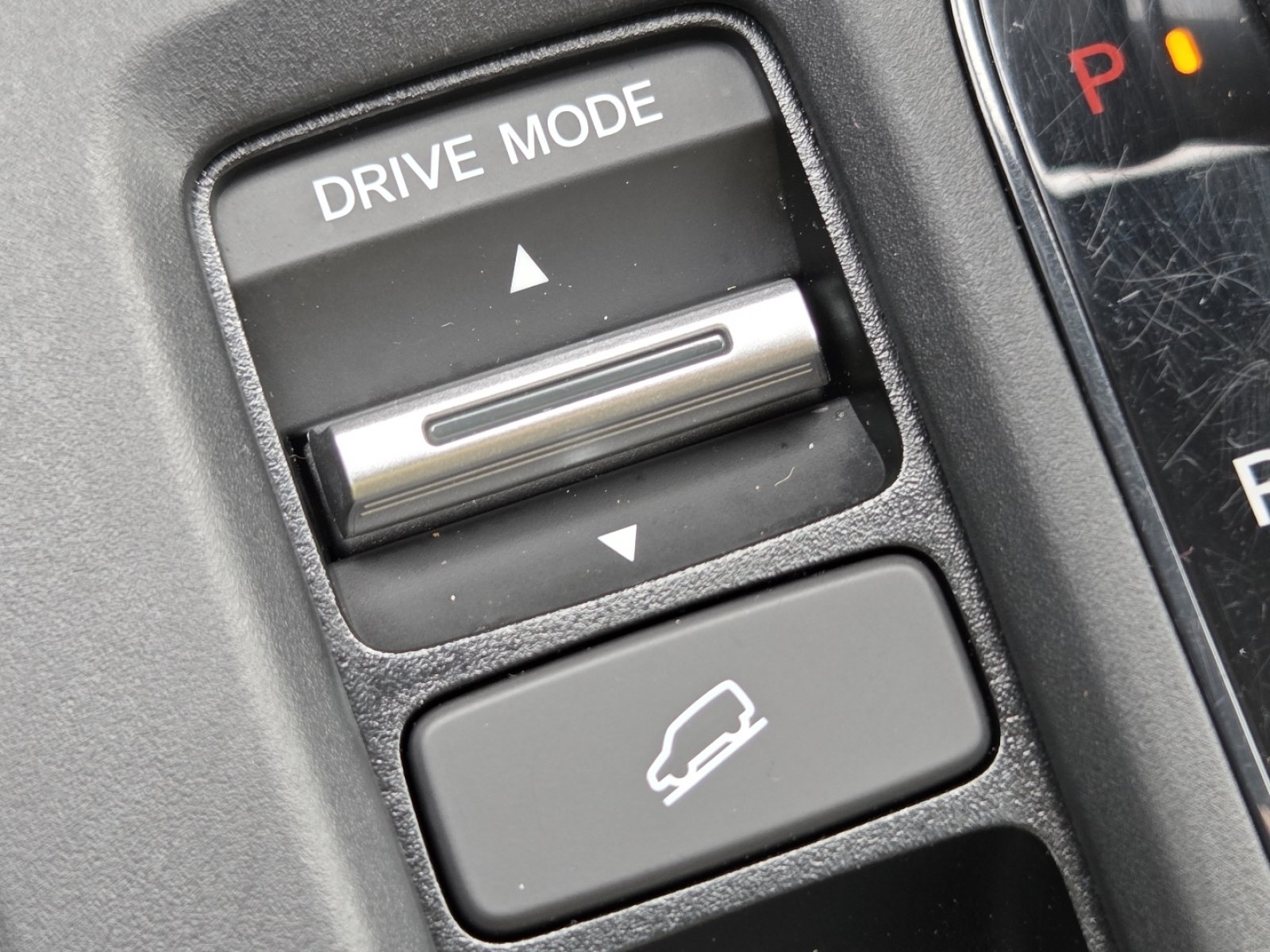 Used 2024 Honda CR-V Sport Touring image 12