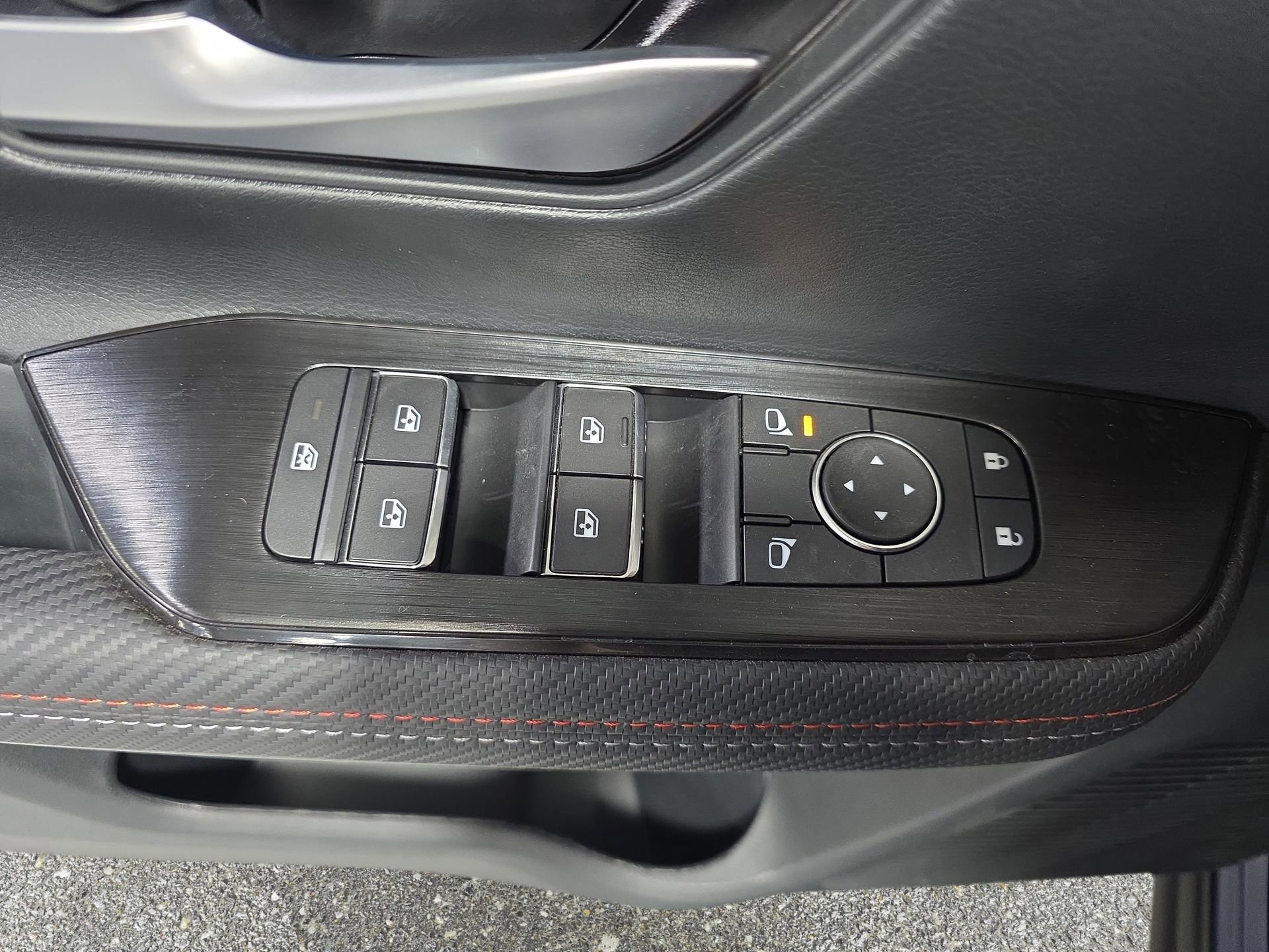 New 2026 Nissan Kicks SR w/ Cold Weather Package image 26