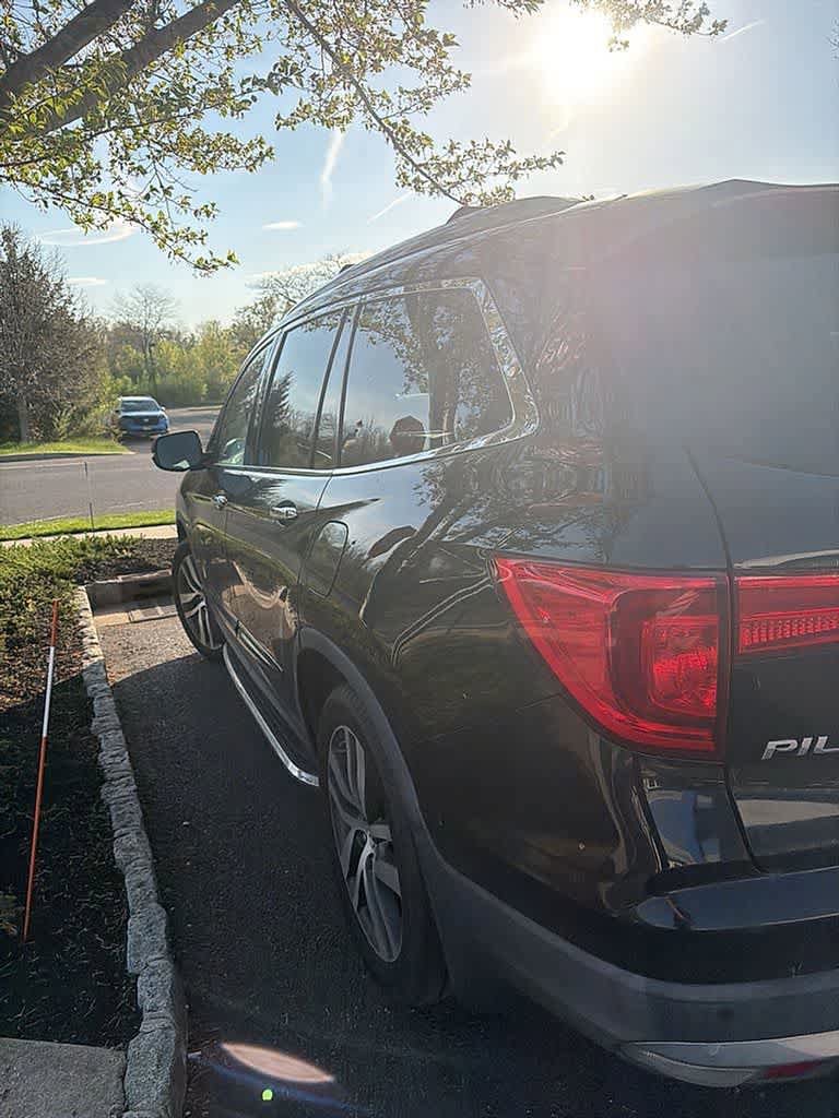 Used 2016 Honda Pilot Elite image 11