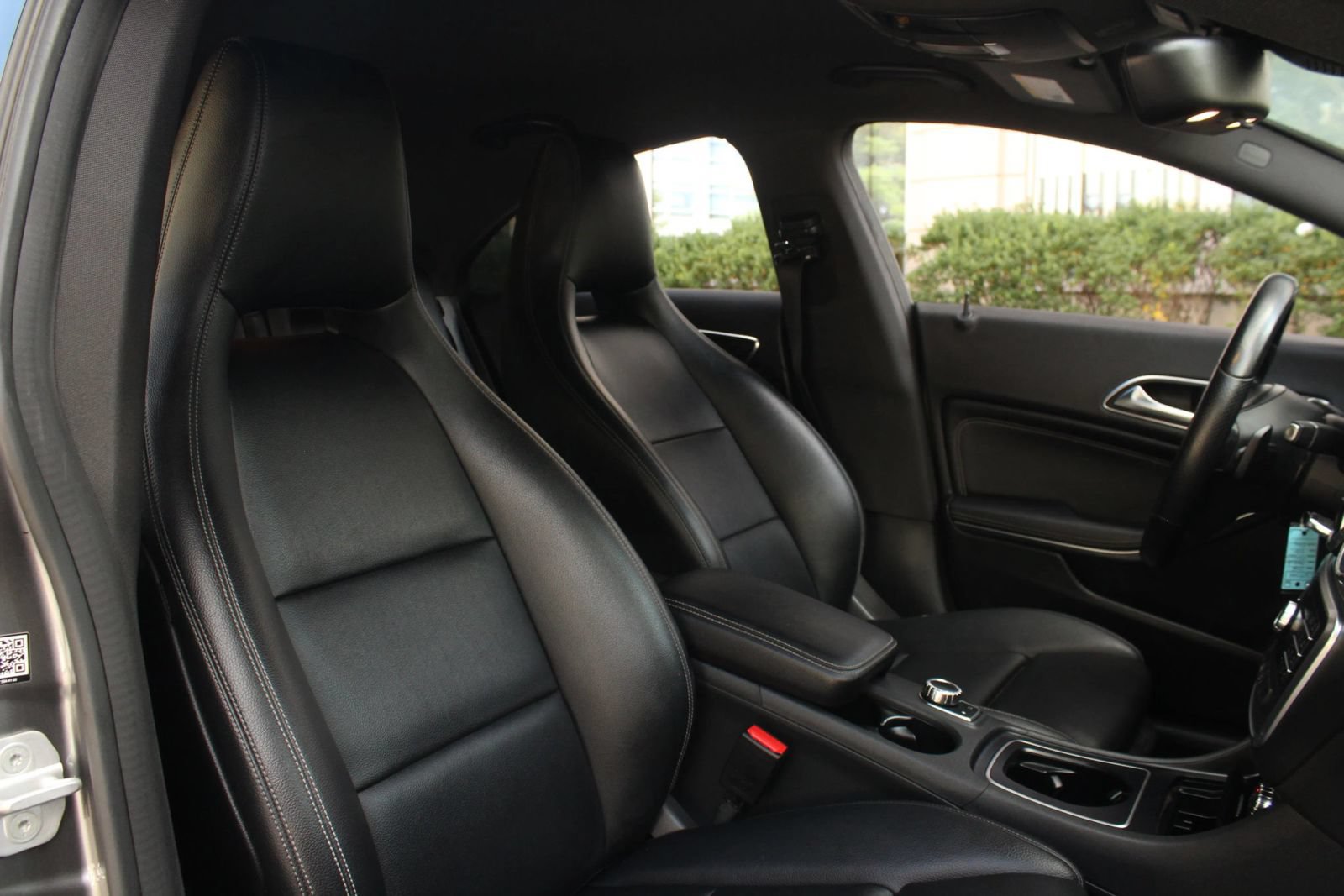 Used 2016 Mercedes-Benz CLA 250 image 28