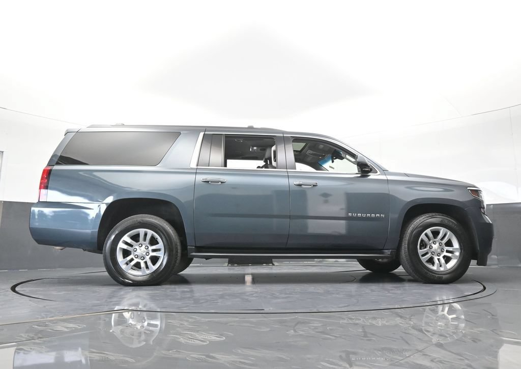 Used 2020 Chevrolet Suburban LT RWD image 74