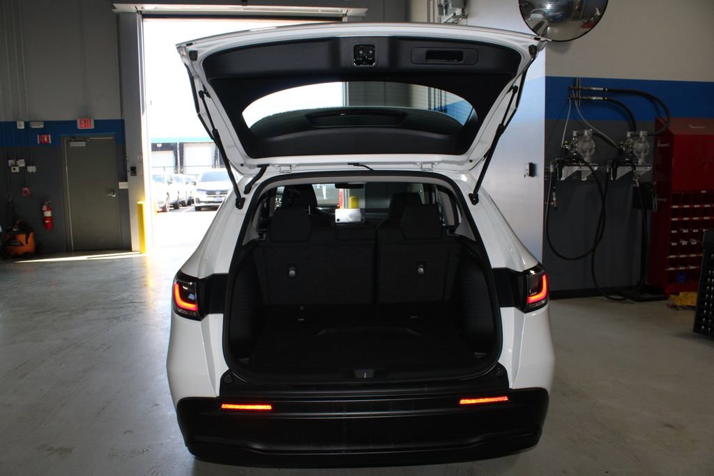 Used 2023 Honda HR-V LX image 39