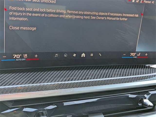 Used 2025 BMW X7 M60i w/ Climate Comfort Package image 23