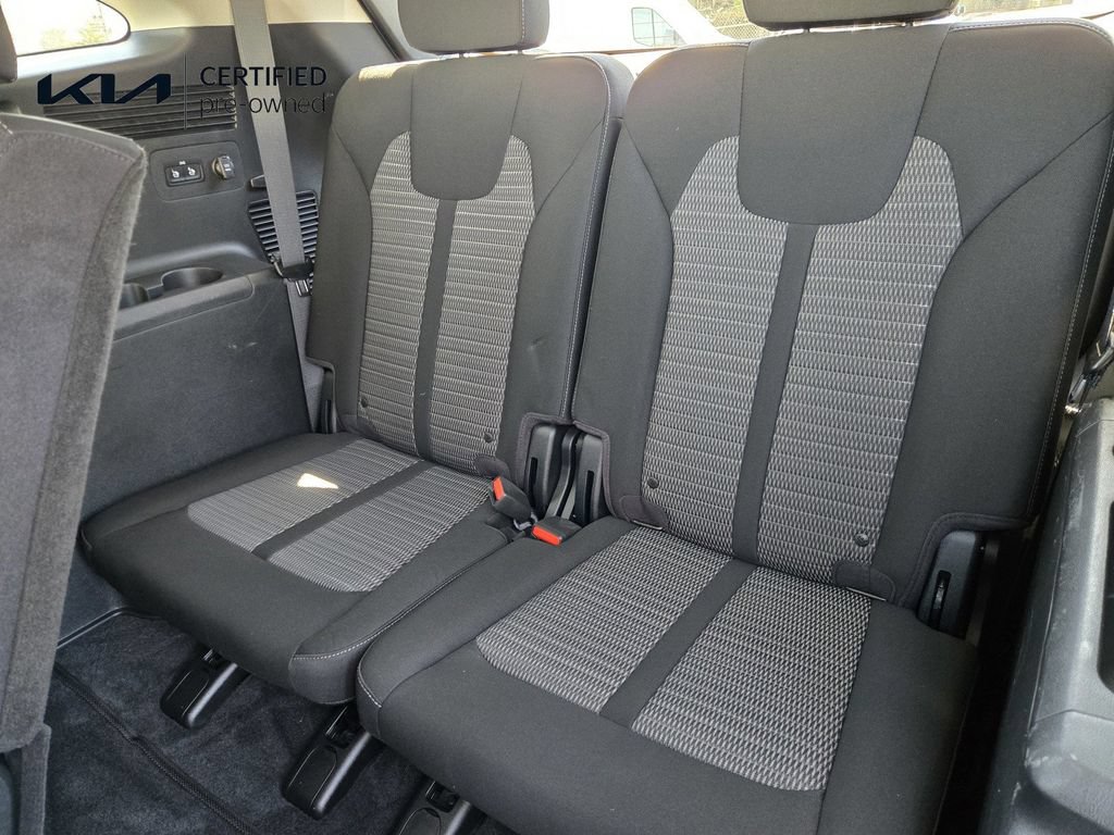 Used 2021 Kia Sorento LX FWD image 13